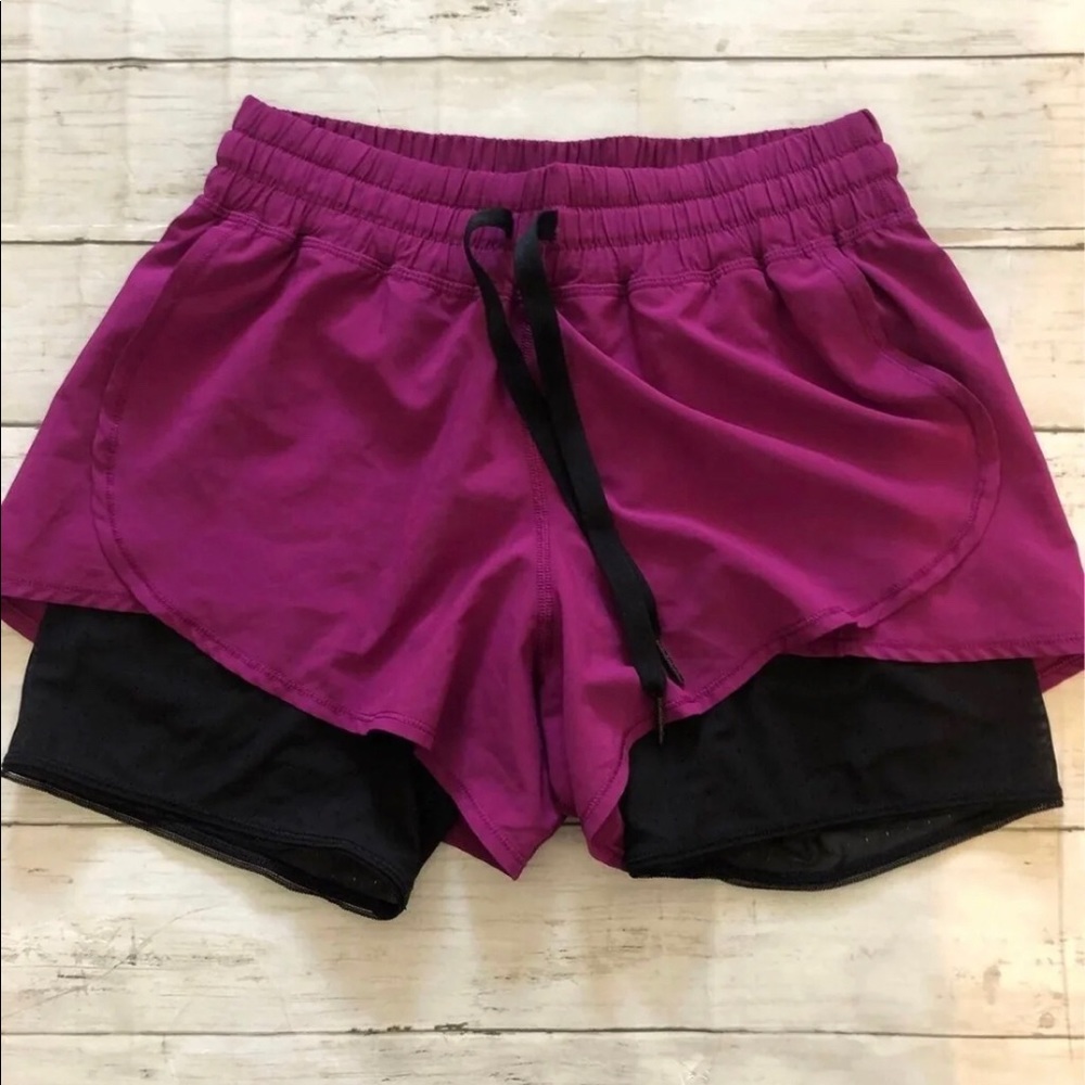 Lululemon run shorts (6)